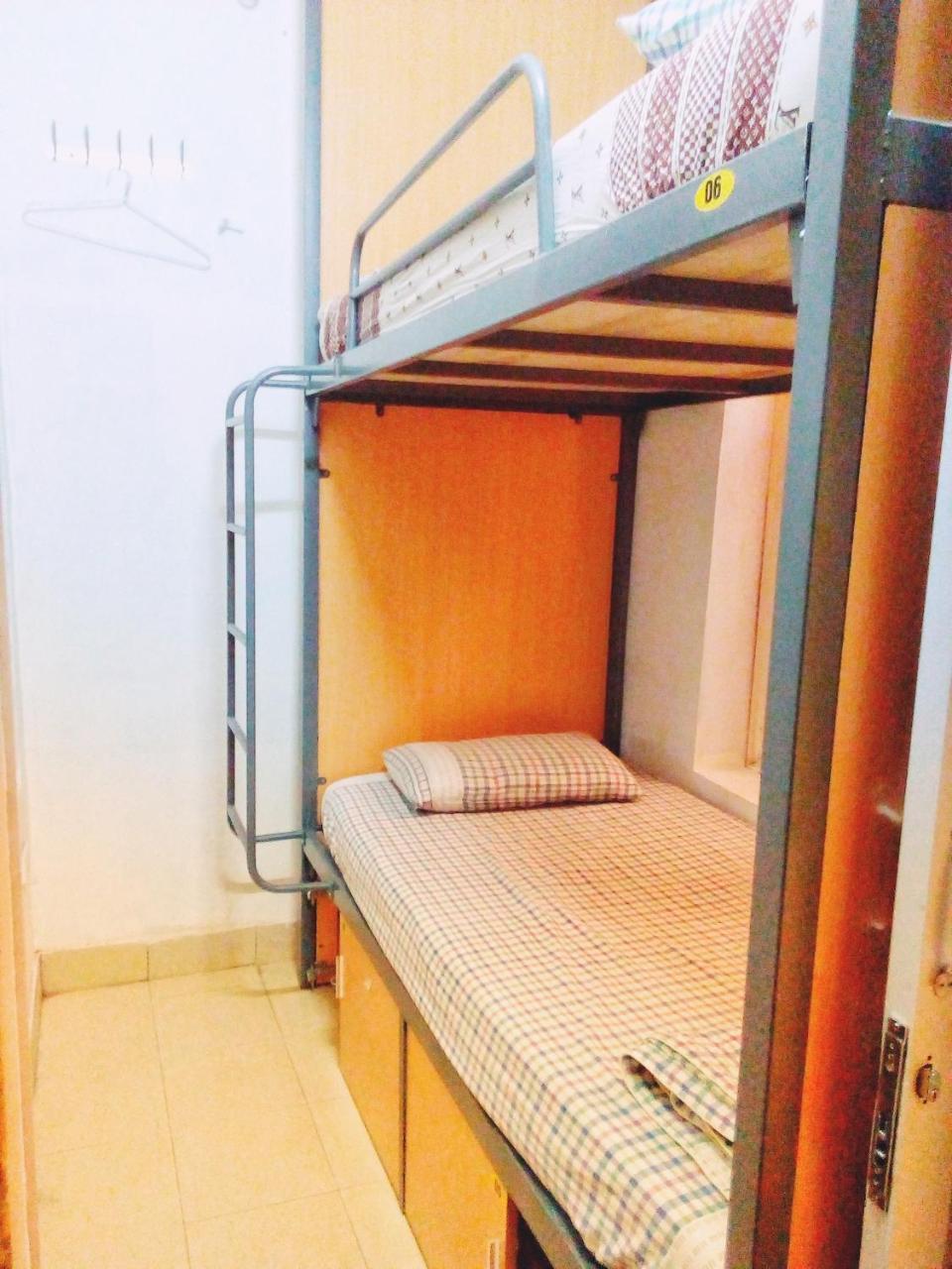 Golden Snake Hostel Hanoi Exterior photo